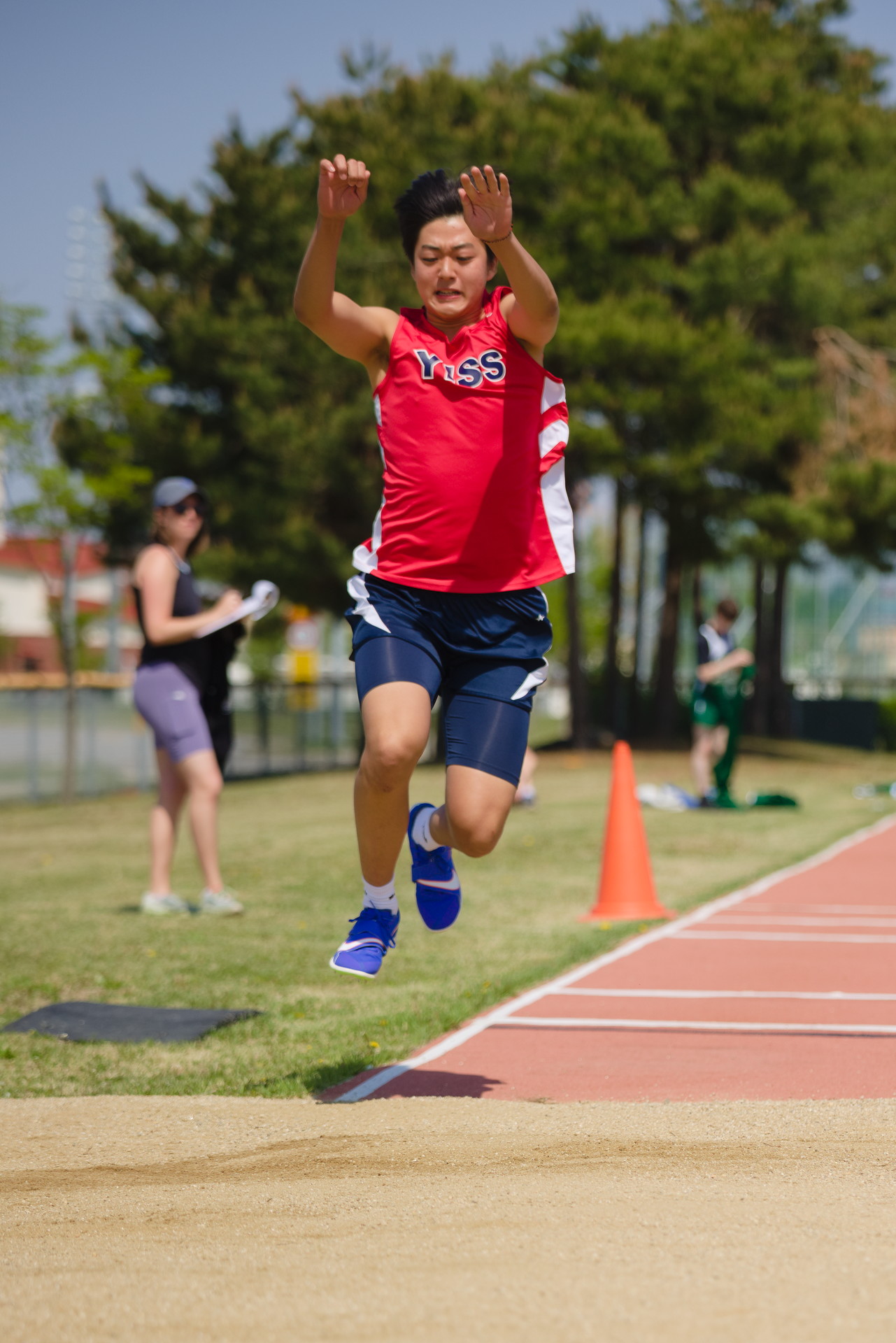 longjump1.jpg